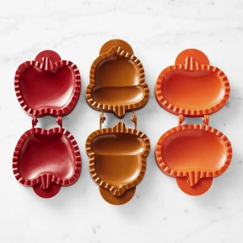 🎄Holiday Magic Hand-Press Pie Maker🥧