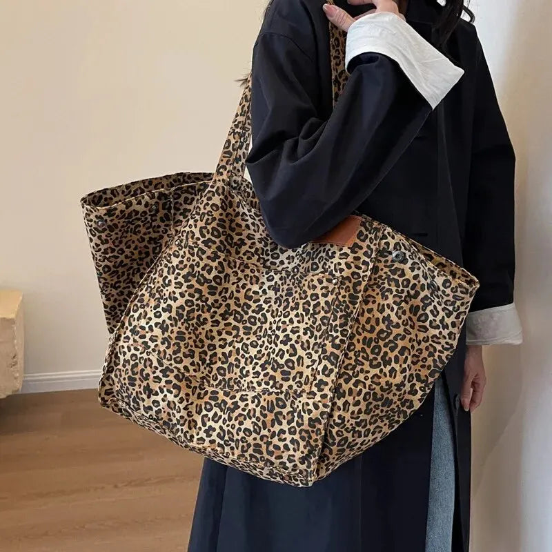 Chic Leopard Tote Bag