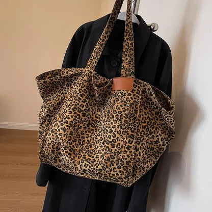 Chic Leopard Tote Bag